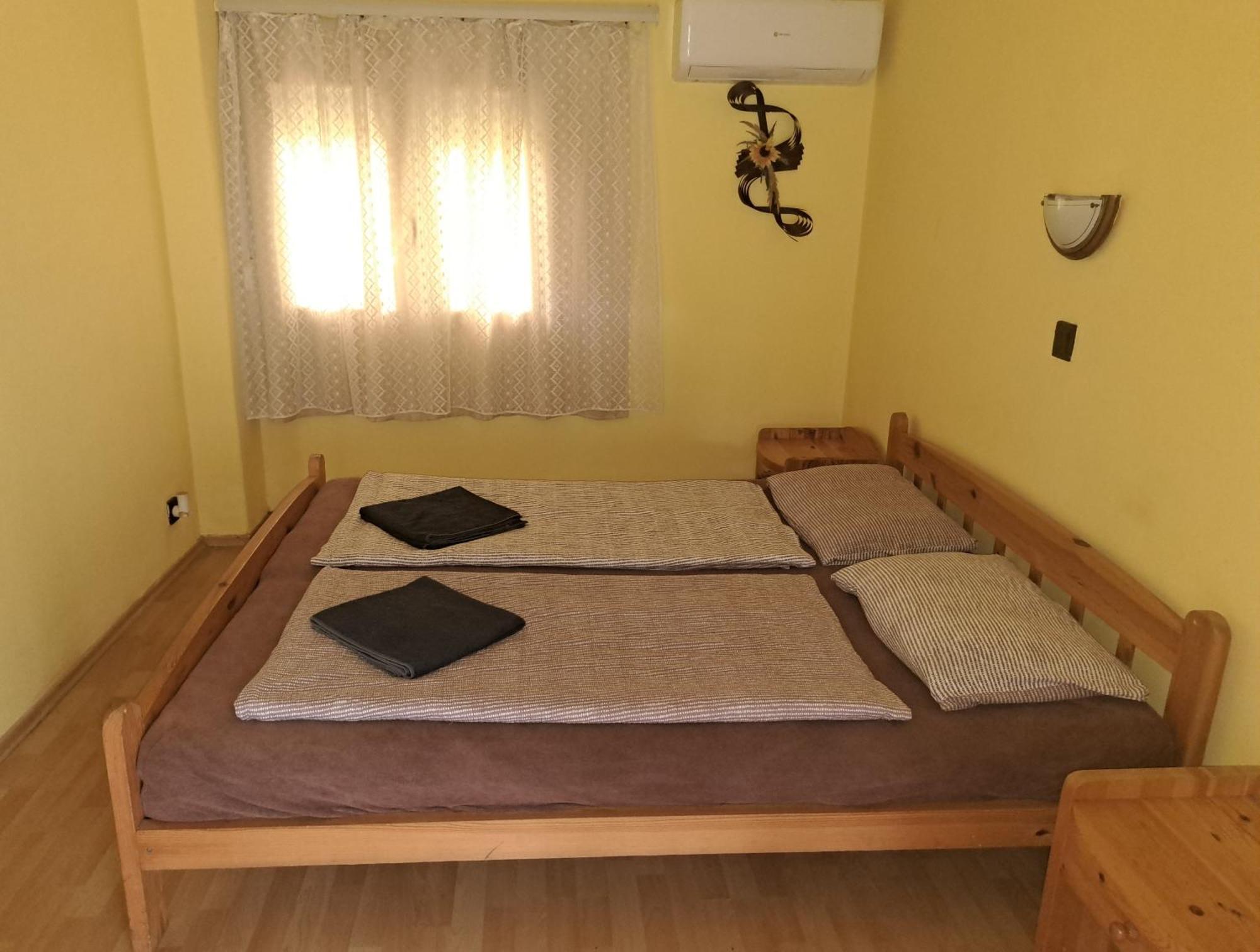 Ilona Apartmanház Siófok Exterior foto