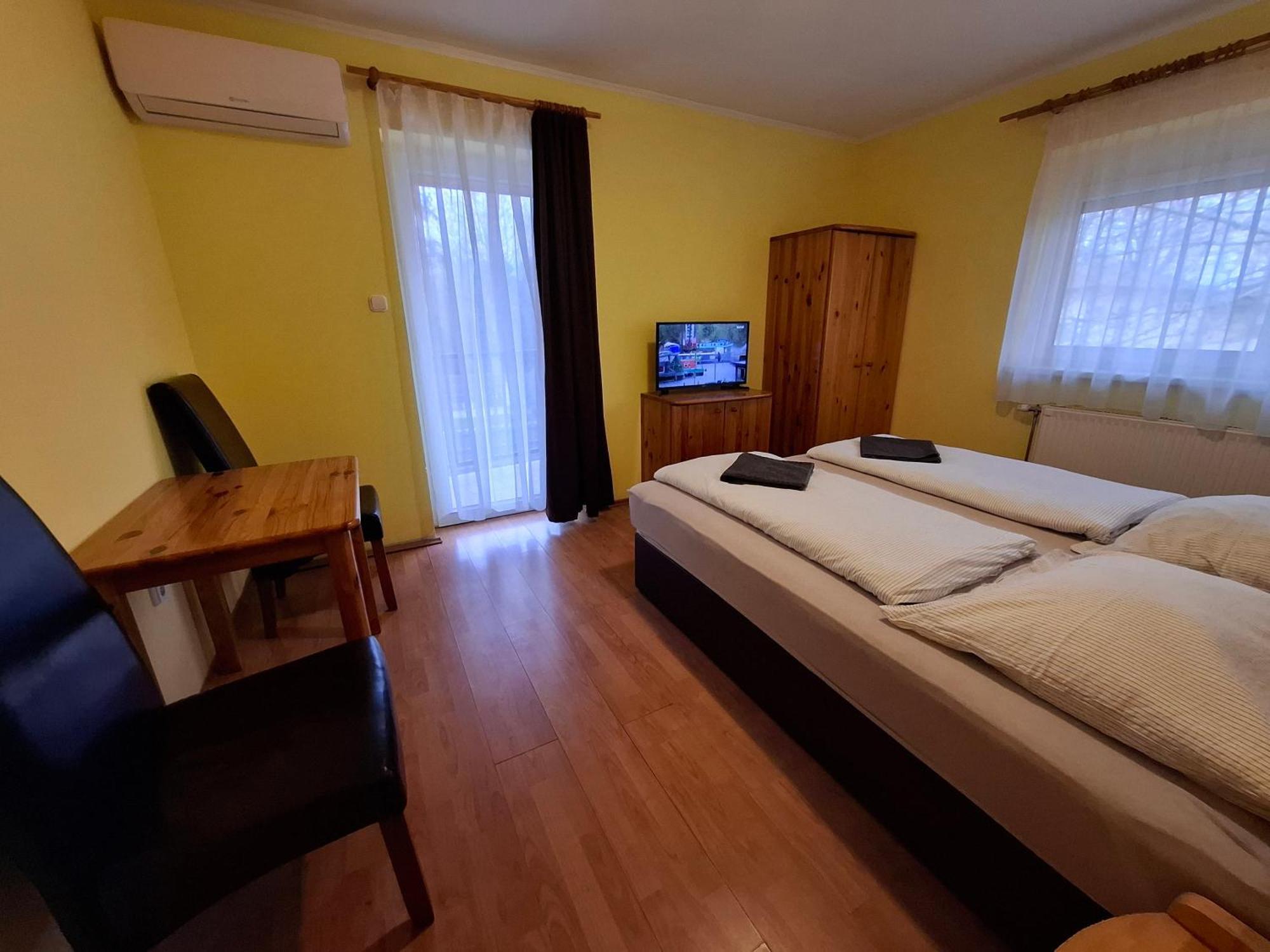 Ilona Apartmanház Siófok Exterior foto