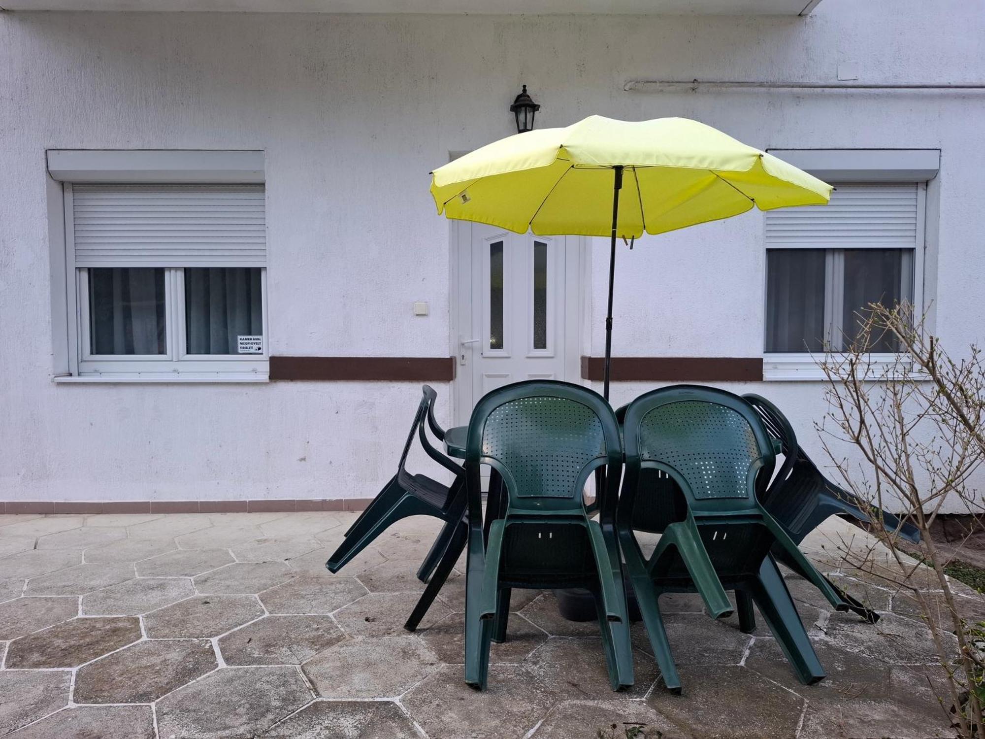 Ilona Apartmanház Siófok Exterior foto