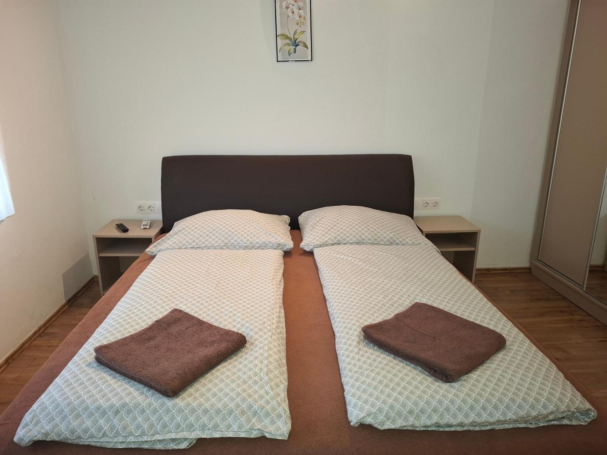 Ilona Apartmanház Siófok Exterior foto