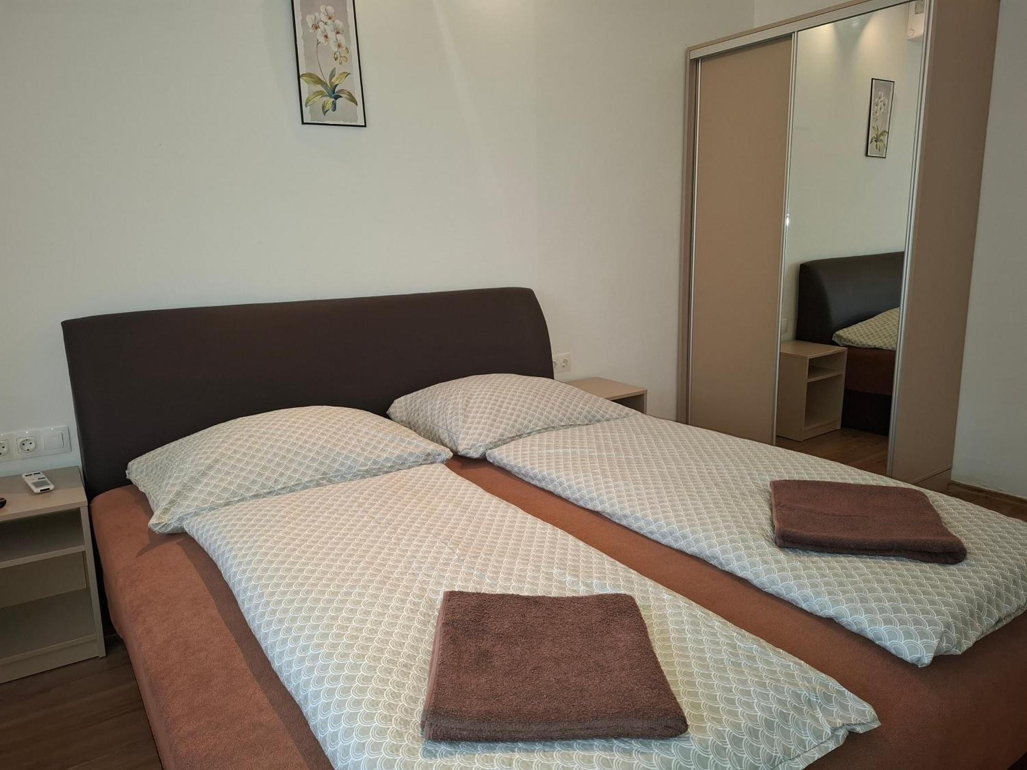 Ilona Apartmanház Siófok Exterior foto
