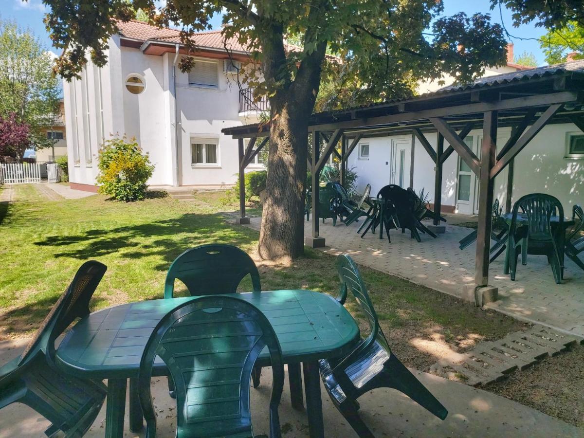 Ilona Apartmanház Siófok Exterior foto